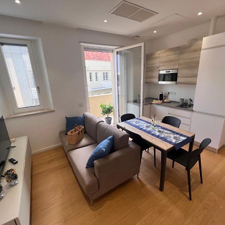 Happy Holiday Apartment Cagliari Exteriör bild