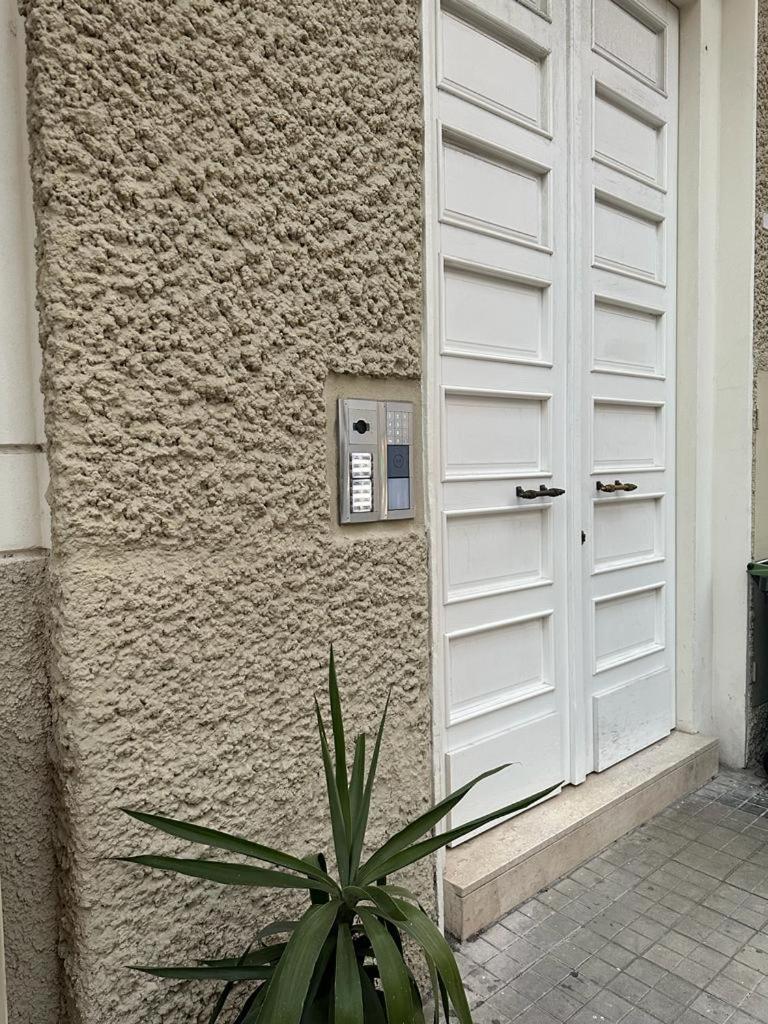 Happy Holiday Apartment Cagliari Exteriör bild